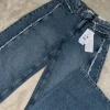 Gina jeans endast provade