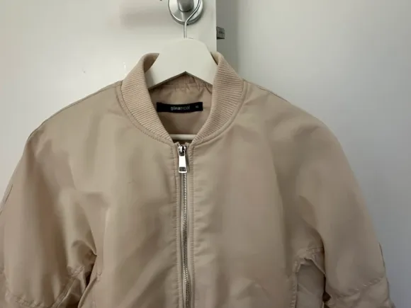 Gina Tricot Cropped Bomber Jacket