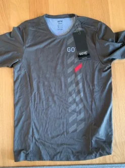 Gore runningwear t-shirt