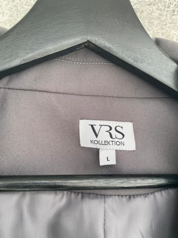 Grå oversize blazer