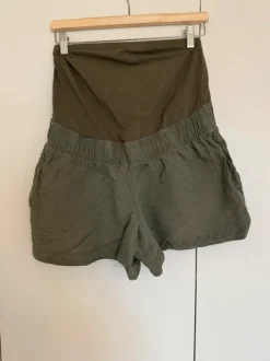 Gravid shorts