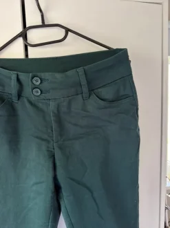 Gröna lågmidjade kostymbyxor