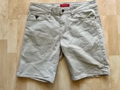 GUESS Premium Chinos – Beżowe | W30 |