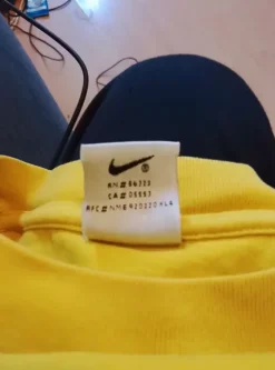 Gul tshirt
