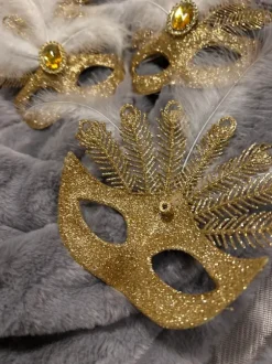 Guld masker