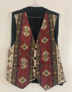 Habit vest