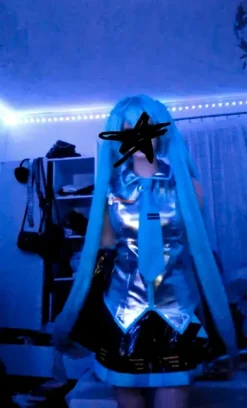 Hatsune miku cosplay