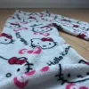 Hello kitty busker