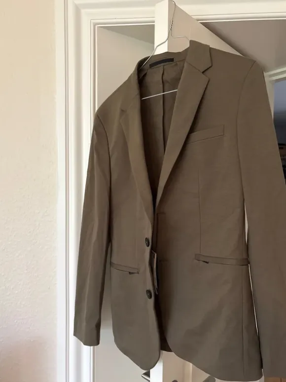 Helt ny MANGO blazer