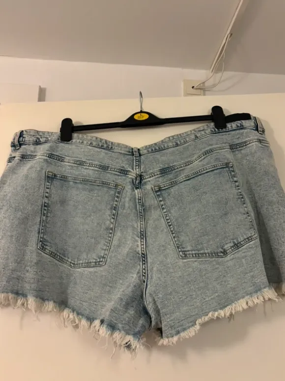 High waist shorts