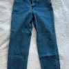 Highwaisted jeans