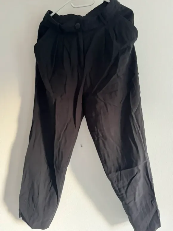 H&M bukser sort
