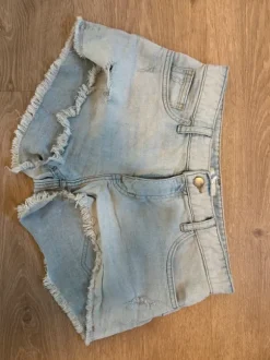 H&M daisy duke shorts