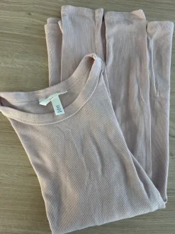 H&M äitiyspaita