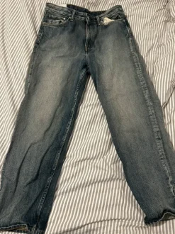H&M jeans