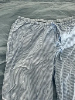 H&M pyjama bukser stribede blå hvid størrelse Small