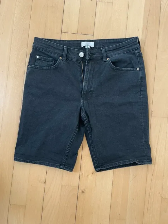 H&M shorts