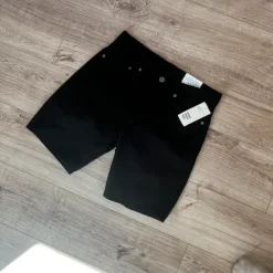 H&m shorts sort