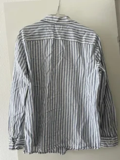 H&M slim fit skjorte
