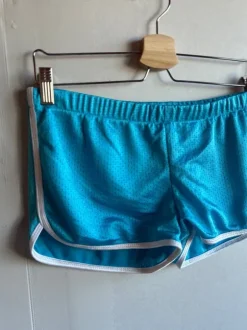 Hot pants / shorts