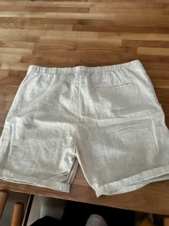 Hør shorts