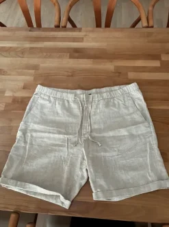 Hør shorts