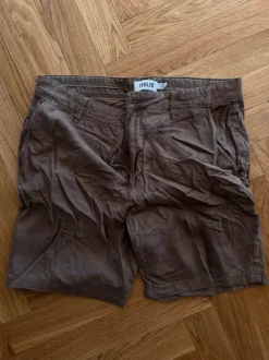 Hør shorts