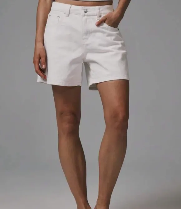 Hvide denim shorts