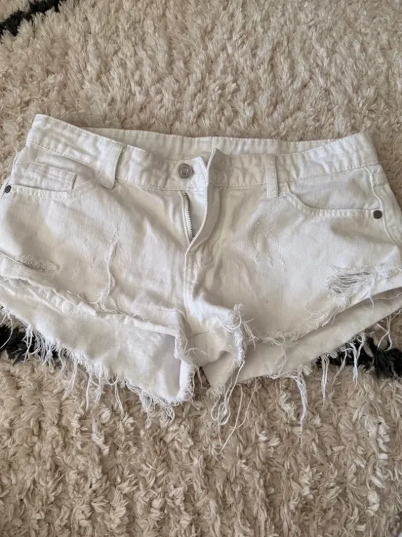 Hvide shorts