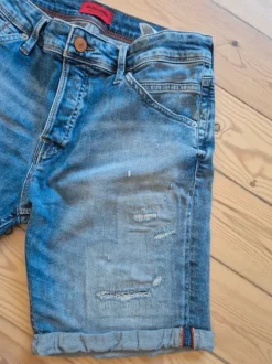 Jack & Jones denim shorts til herre – ripped look
