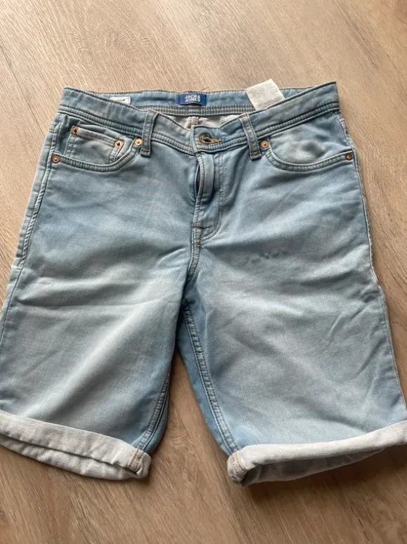 Jack&Jones shorts str 170/15 år