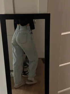 Jasnoniebieskie jeansy 🩵