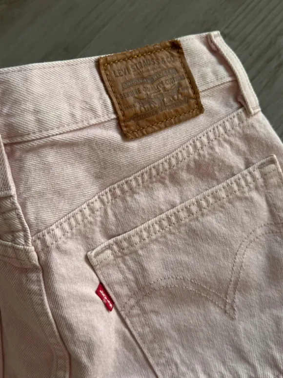 Jeansowa mini spódnica Levis rozmiar 26