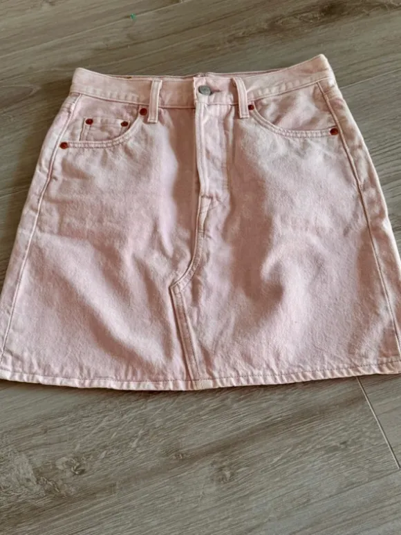 Jeansowa mini spódnica Levis rozmiar 26