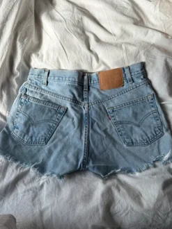 Jeansshorts Levi’s storlek W32 L30