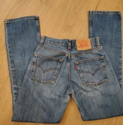 Jeansy Levi's rozmiar 26/32