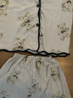 Jätte söta pyjamas