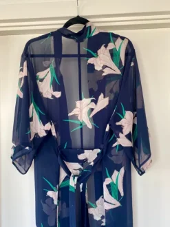 Kimono med bindebånd