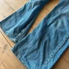 Klassiske blå og behagelige Jeans