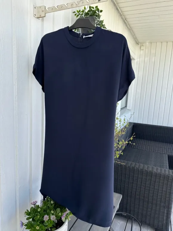 Klänning marinblå Stl XL