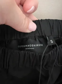 Klänning oneshoulder Copenhagen Muse
