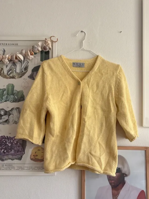 Knit short sleeve cardigan