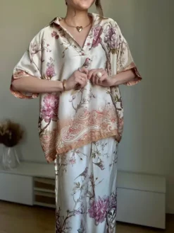 Komplet satynowy z jedwabiem wiskoza w kwiaty koszula spodnie z gumką w pasie luźny elegancki zestaw