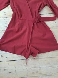 Kort byxklolsdress