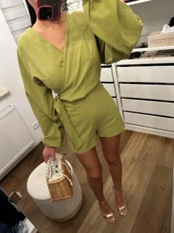 Krótki bawełniany kombinezon kopertowy z bufiastymi rękawami wiosna lato classy girl coquette 40/L