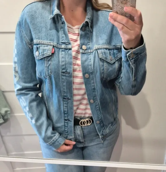 Kultowa Kurtka Jeansowa Levi's Trucker męska jak I damska - L. Szachownica, denim jacket, katana