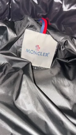 Kurtka puchowa moncler