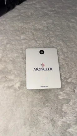 Kurtka puchowa moncler
