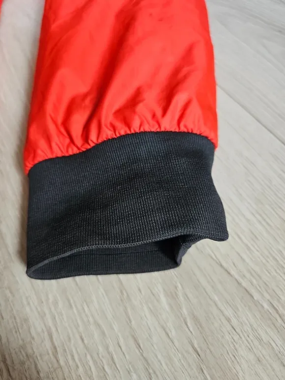 Kurtka wiatrówka Nike, rozm. L.