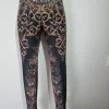 Kuviolliset leggingsit